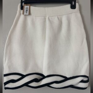 Cream Cable-Trim Knit Skirt - Brand Unknown